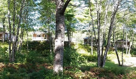 Roseway River Cottages Шелберн Экстерьер фото