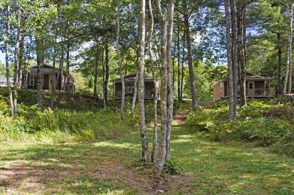 Roseway River Cottages Шелберн Экстерьер фото